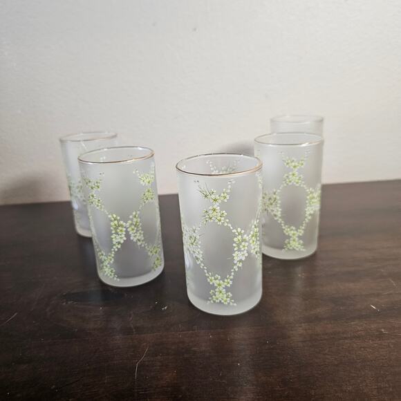 Vintage Indonesian Frosted Glass Victorian  Lily Bouquet Juice Glasses  Set of 4 - Picture 3 of 5